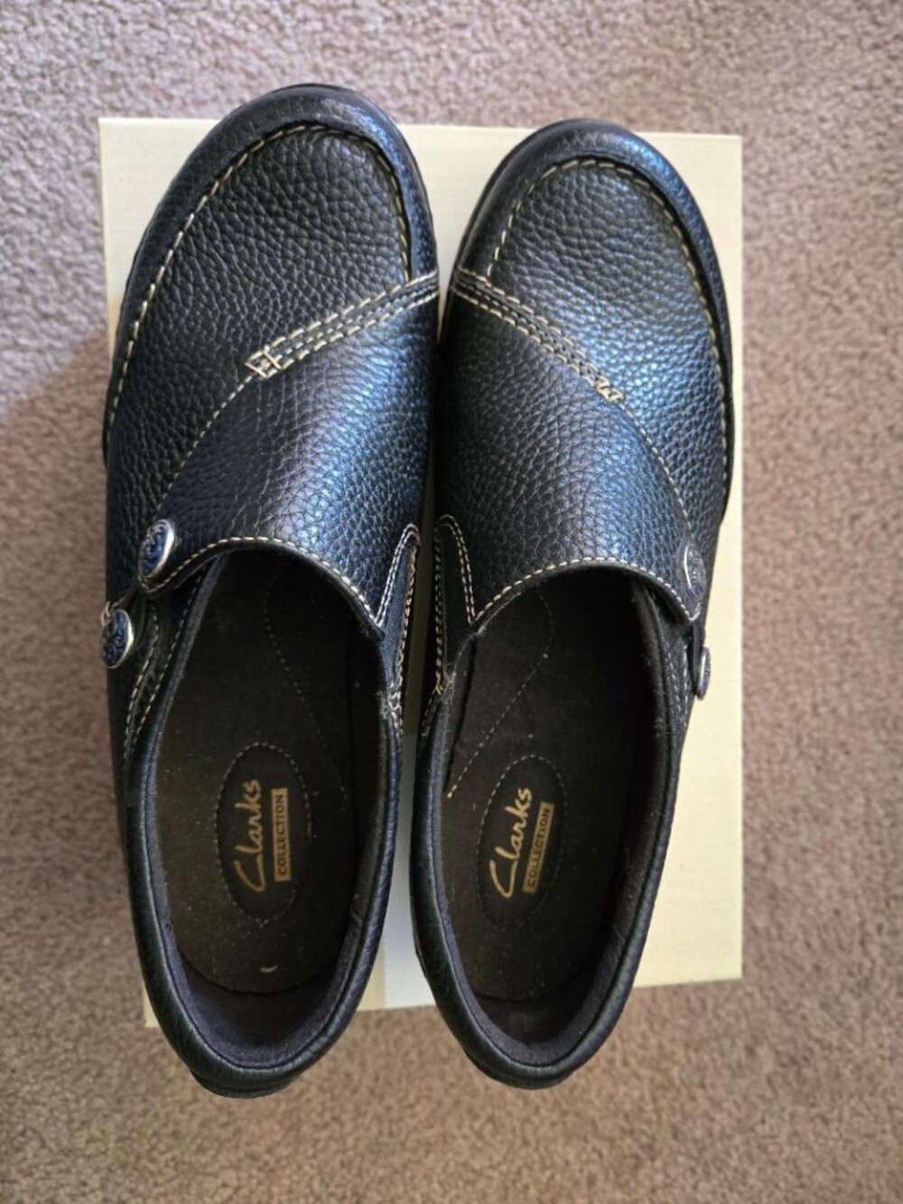 Clarks Women's Ashland Lane Q Loafers in black